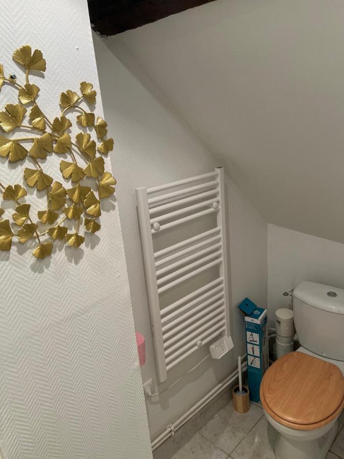 Petit F2 Fonctionnel Plein Centre Et Proche Gare Apartment Bourges Exterior photo